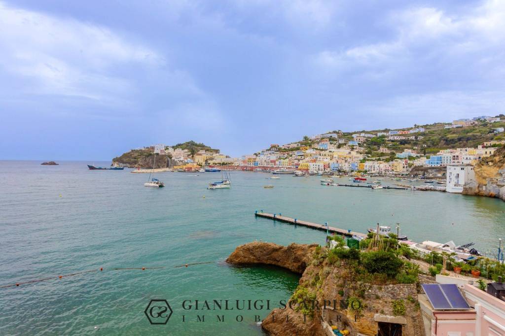 appartamento in vendita a Ponza