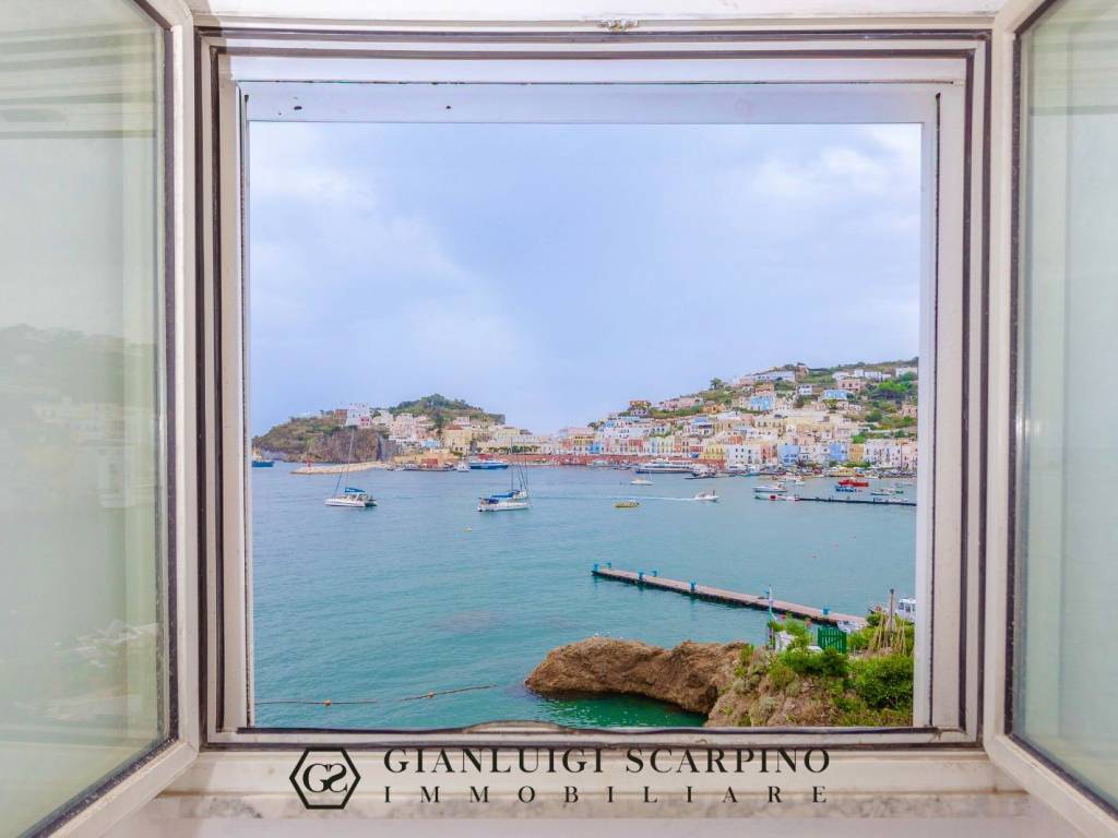 appartamento in vendita a Ponza