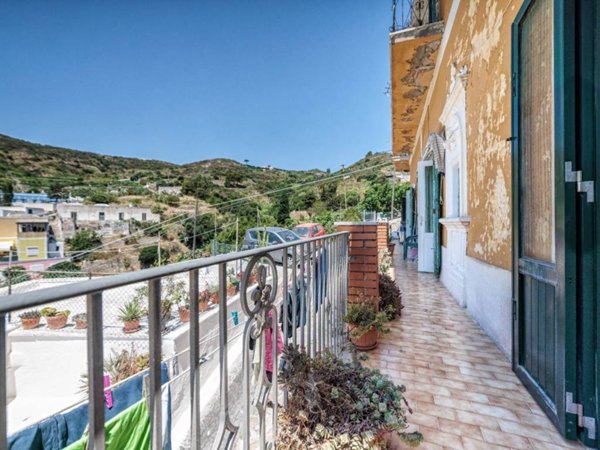 appartamento in vendita a Ponza