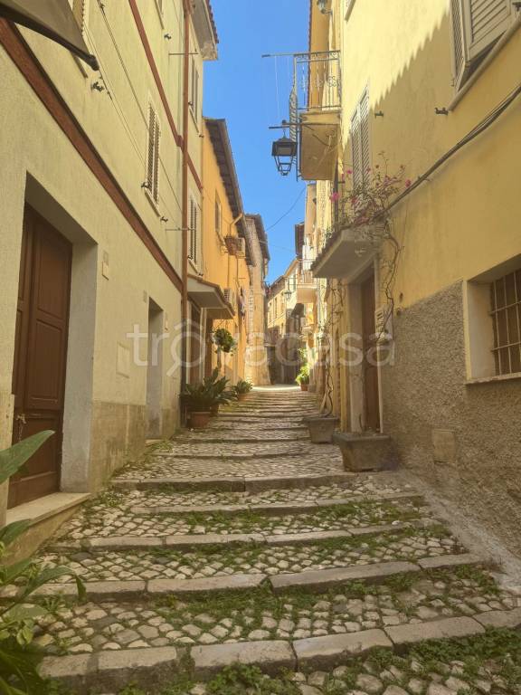 appartamento in vendita a Priverno