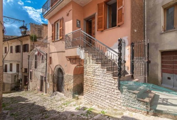 appartamento in vendita a Priverno