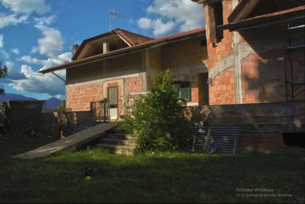 casa indipendente in vendita a Priverno
