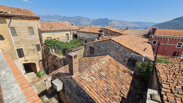 appartamento in vendita a Priverno