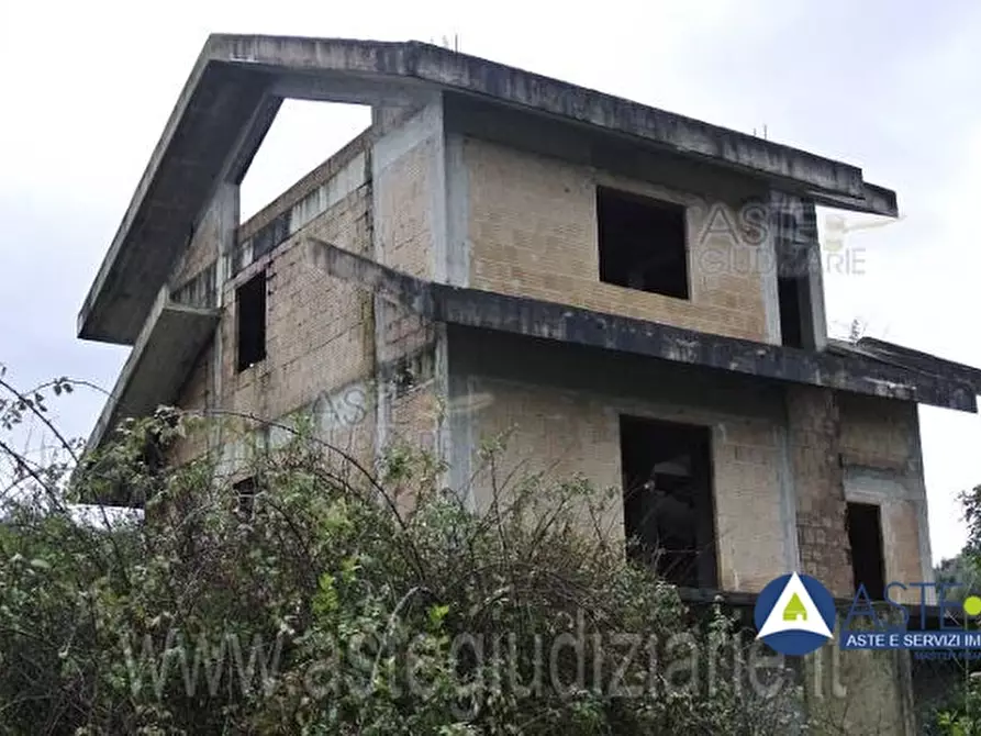 casa indipendente in vendita a Priverno in zona Casale
