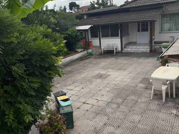 casa indipendente in vendita a Priverno in zona Fossanova