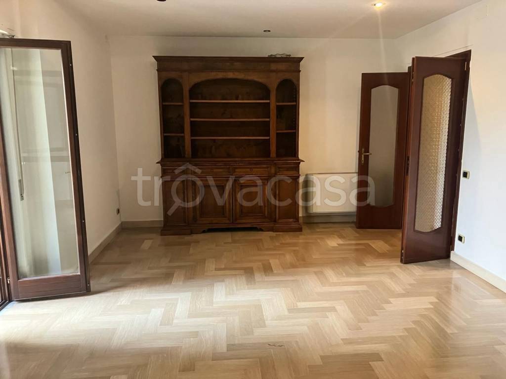 appartamento in vendita a Priverno