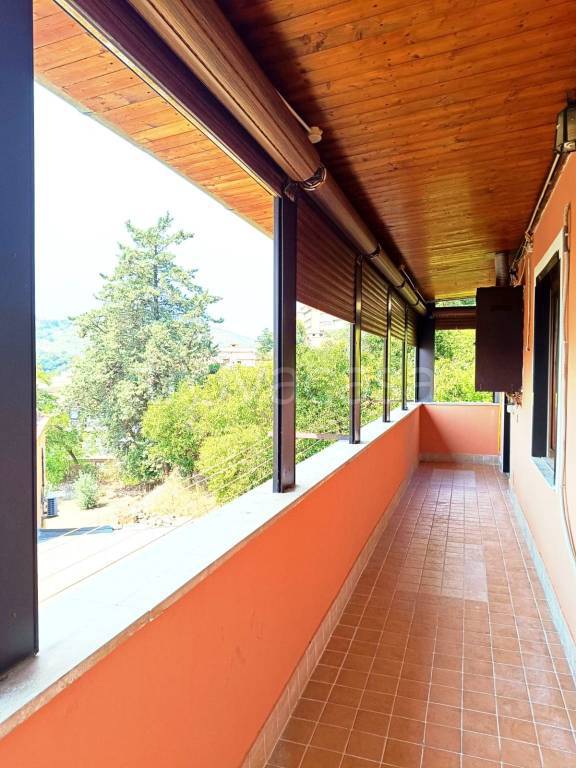 casa indipendente in vendita a Priverno in zona Fossanova