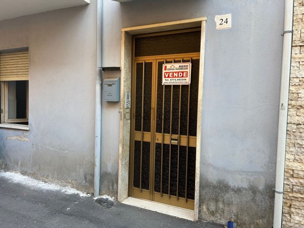 appartamento in vendita a Priverno