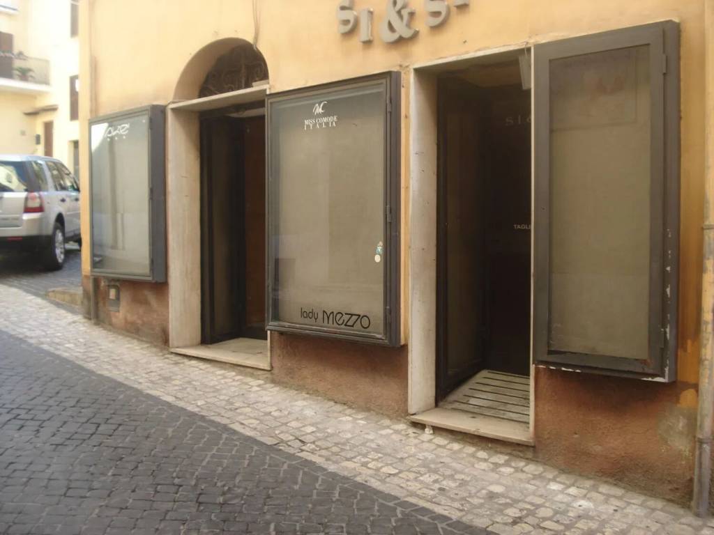 negozio in vendita a Priverno