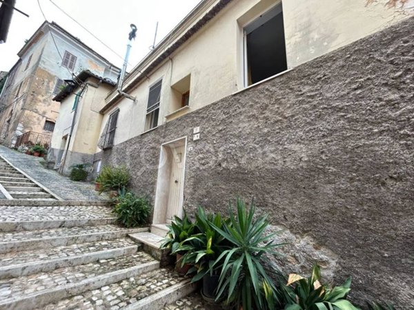appartamento in vendita a Priverno