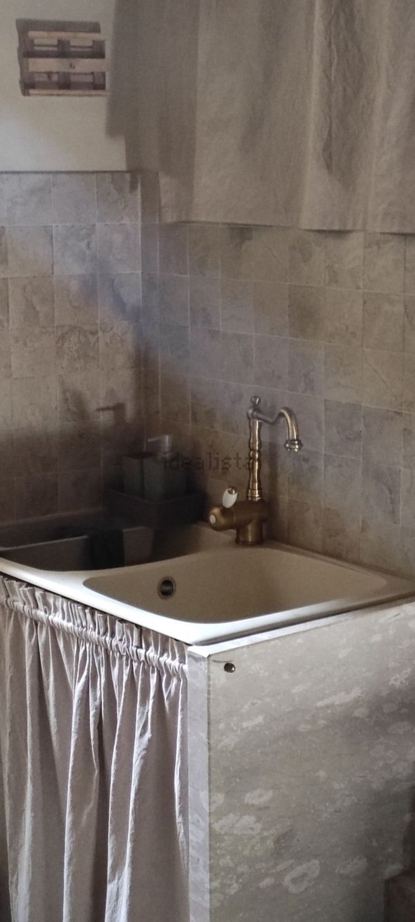 appartamento in vendita a Priverno in zona Fossanova