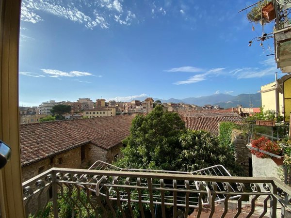 appartamento in vendita a Priverno