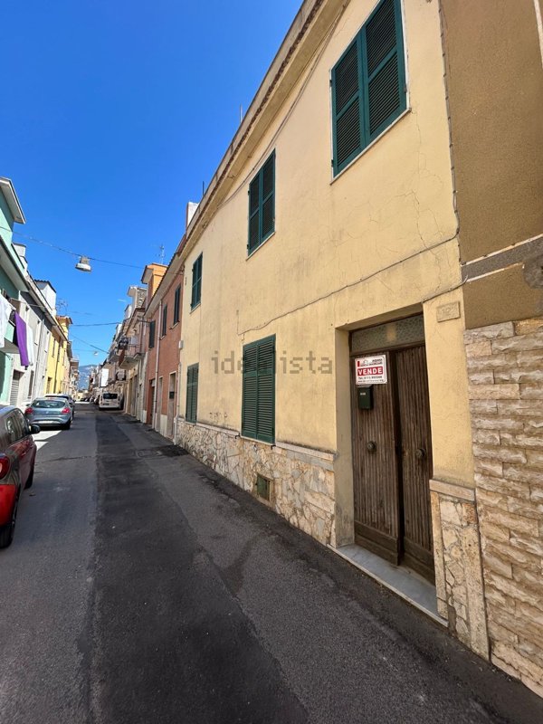 appartamento in vendita a Priverno