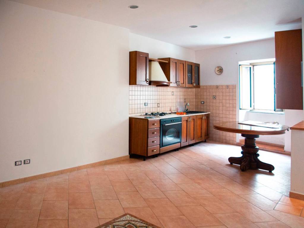 appartamento in vendita a Priverno