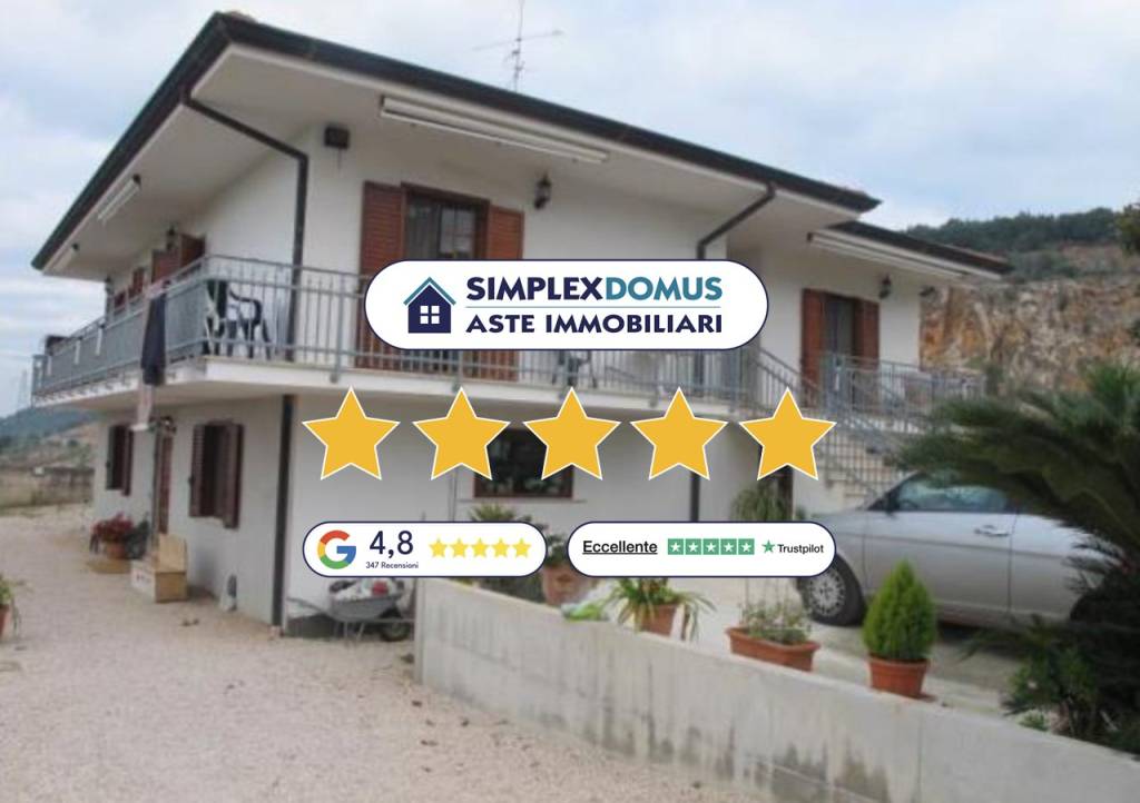 appartamento in vendita a Priverno in zona Perazzete