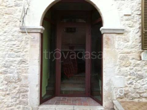 ufficio in vendita a Priverno