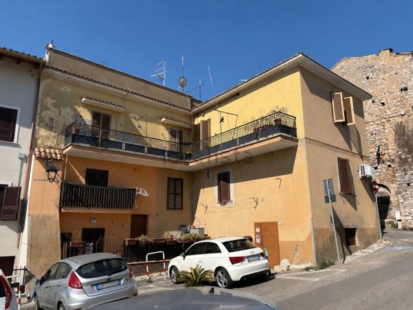 casa indipendente in vendita a Priverno