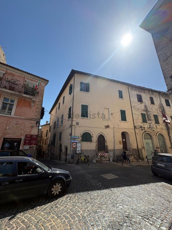 appartamento in vendita a Priverno