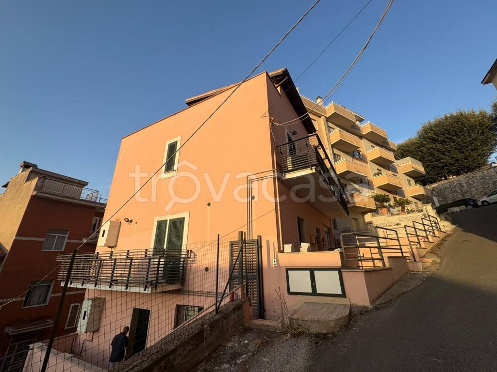 appartamento in vendita a Priverno