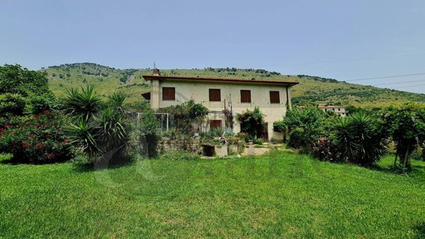 casa indipendente in vendita a Prossedi