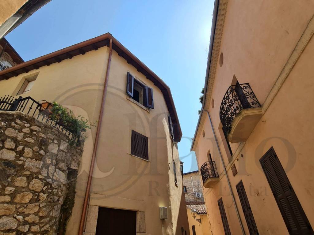 casa indipendente in vendita a Prossedi