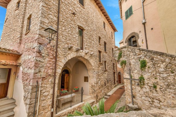 appartamento in vendita a Prossedi