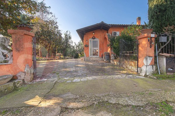 casa indipendente in vendita a Prossedi