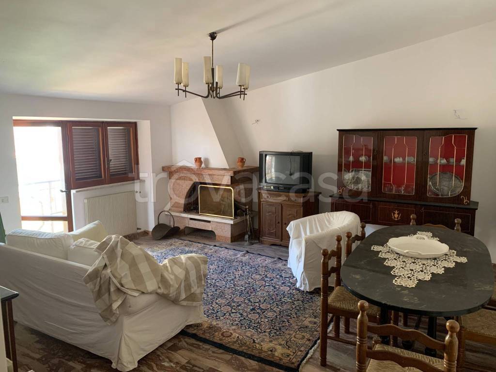 appartamento in vendita a Roccagorga