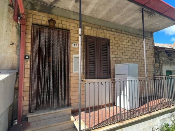appartamento in vendita a Roccagorga