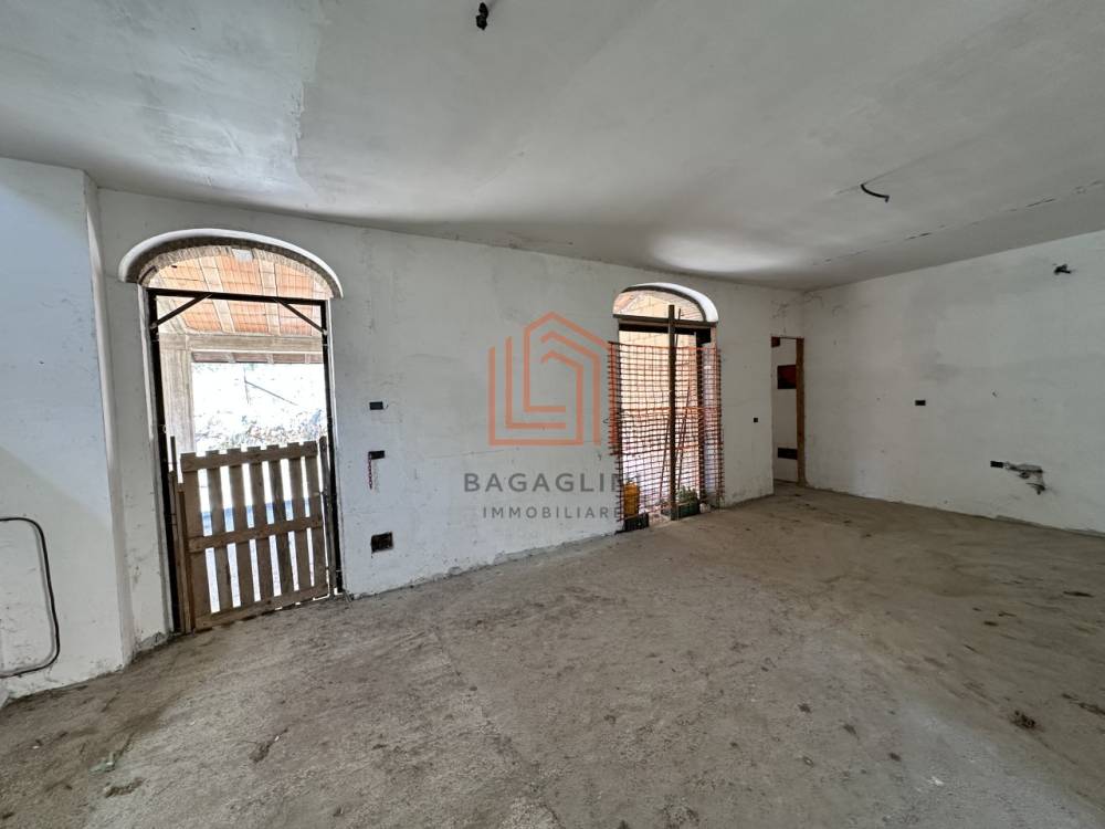 casa indipendente in vendita a Roccagorga