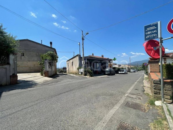 casa indipendente in vendita a Rocca Massima