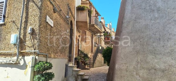 casa indipendente in vendita a Rocca Massima