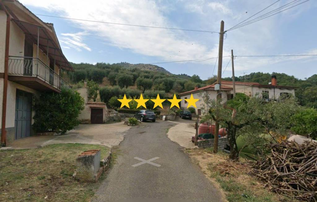 casa indipendente in vendita a Rocca Massima