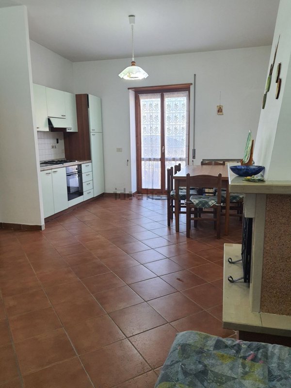 casa indipendente in vendita a Rocca Massima