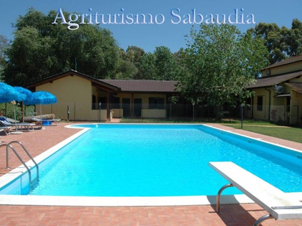 casa indipendente in vendita a Sabaudia