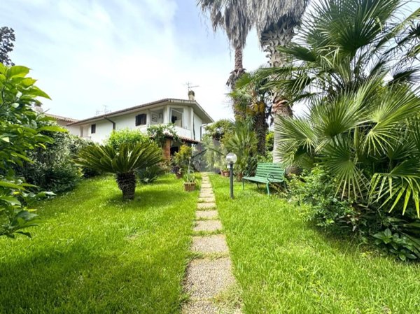 appartamento in vendita a Sabaudia
