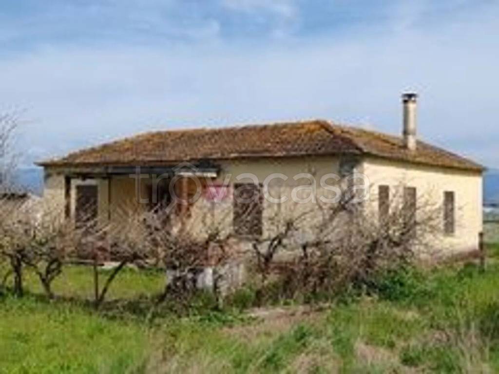 casa indipendente in vendita a Sabaudia