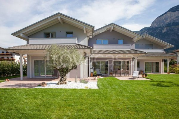 casa indipendente in vendita a Sabaudia