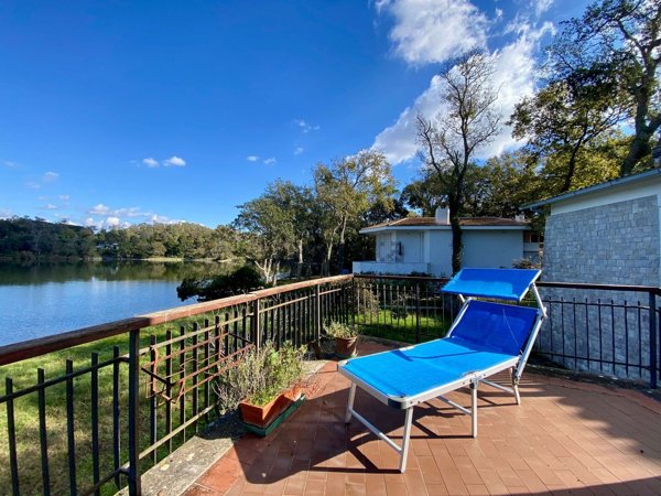casa indipendente in vendita a Sabaudia in zona Baia d'Argento