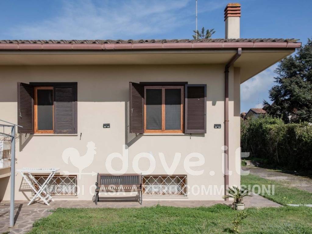 casa indipendente in vendita a Sabaudia