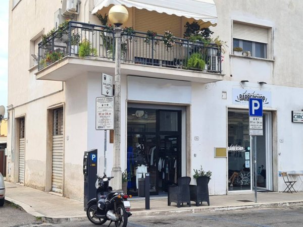 negozio in vendita a Sabaudia