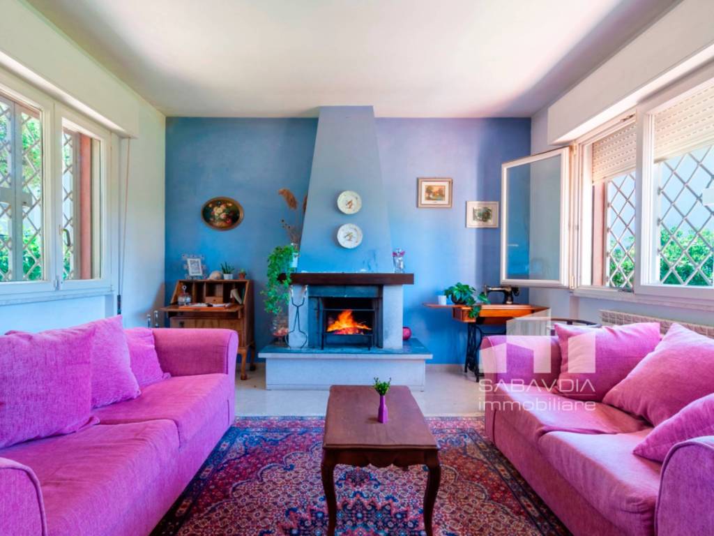 casa indipendente in vendita a Sabaudia