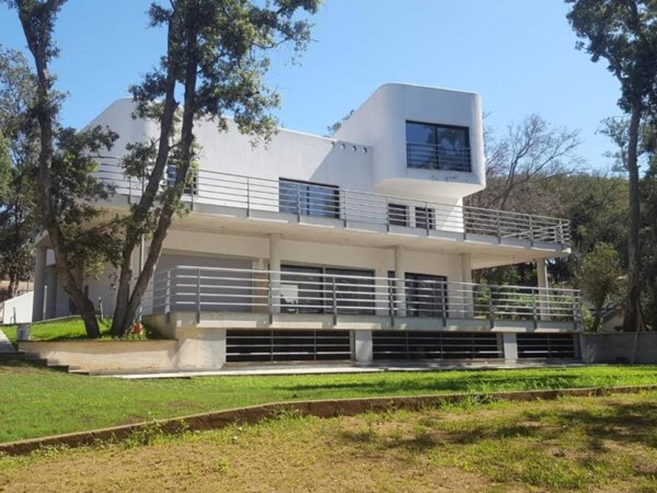 casa indipendente in vendita a Sabaudia