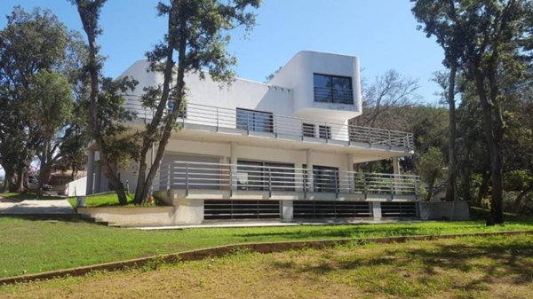 casa indipendente in vendita a Sabaudia