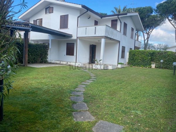 appartamento in vendita a Sabaudia