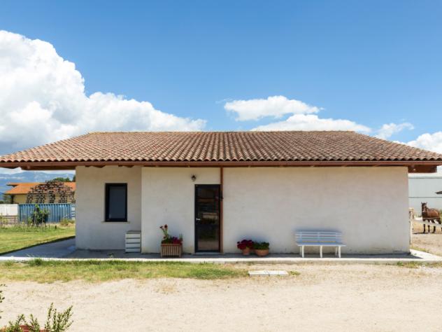 casa indipendente in vendita a Sabaudia