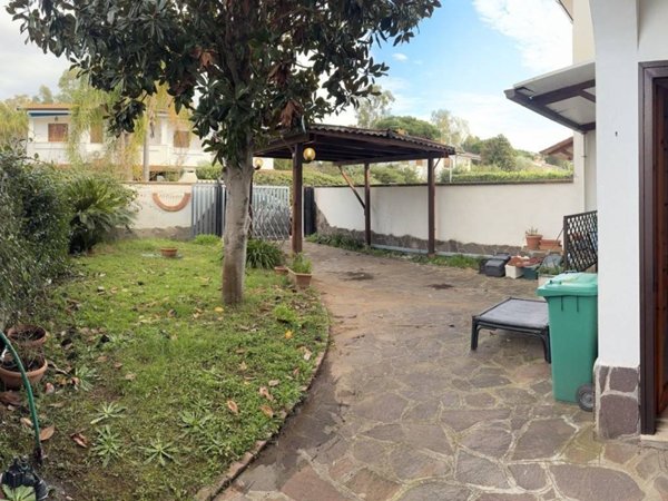 appartamento in vendita a Sabaudia in zona Bella Farnia
