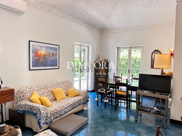 casa indipendente in vendita a Sabaudia in zona Baia d'Argento