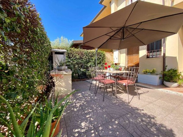 casa indipendente in vendita a Sabaudia
