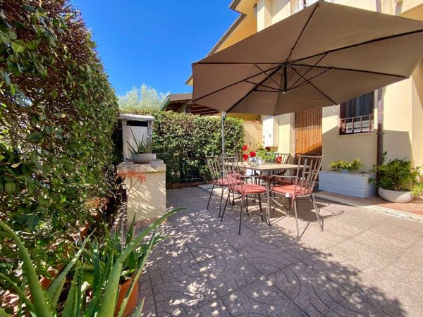 casa indipendente in vendita a Sabaudia